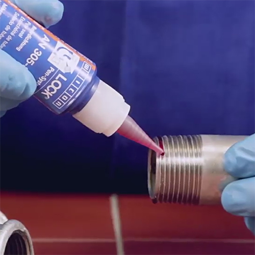 چسب آب بندی فلزات